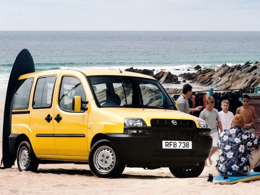  Fiat Doblo Panorama 2000 года  (UK) (фото 5 из 10)